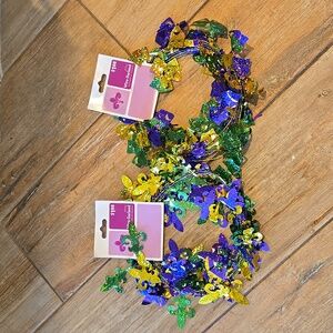 Mardi Gras Wire Garland